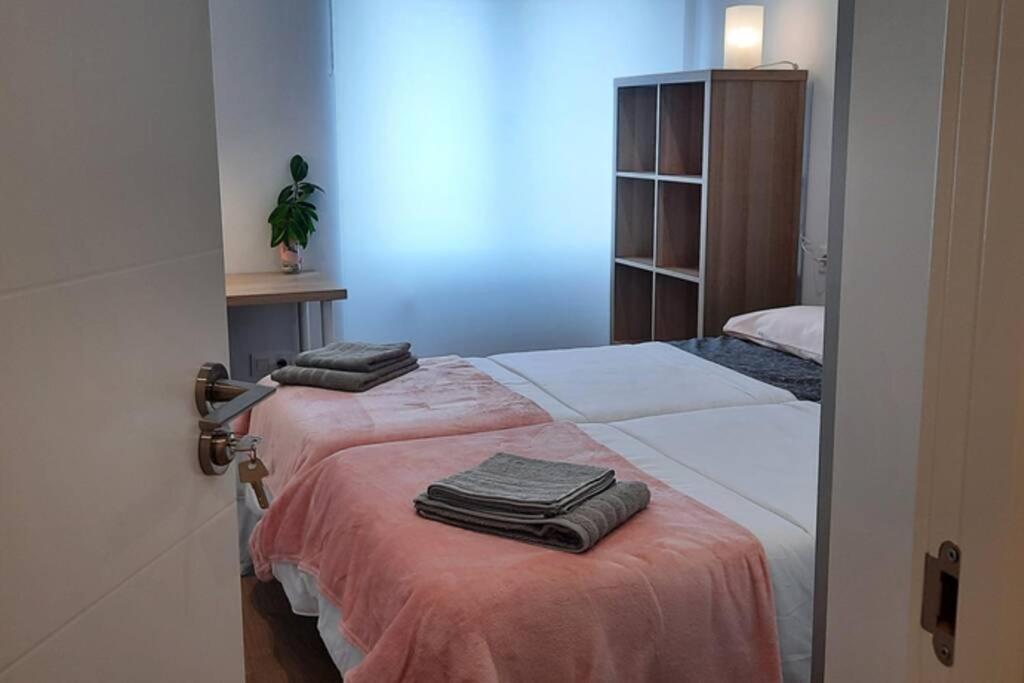 Apartamentos Milan 2 Ов'єдо Екстер'єр фото