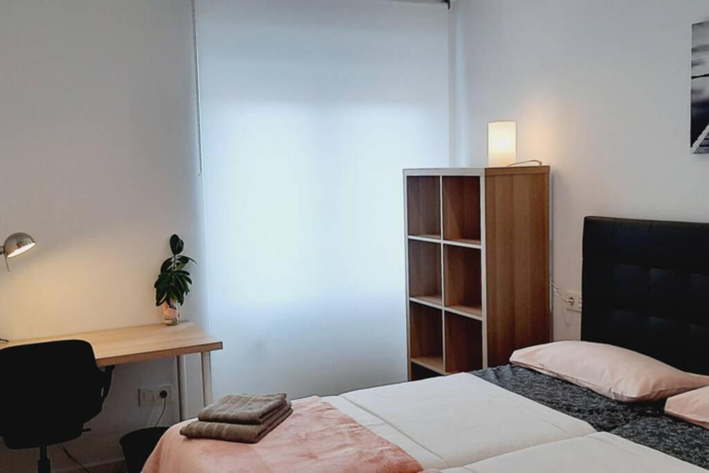 Apartamentos Milan 2 Ов'єдо Екстер'єр фото